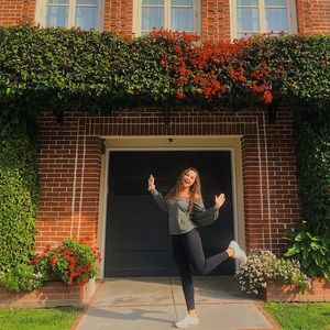 Meet your Posher, Natali